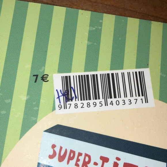 Elise Gravel Super-Titi French kids humourous Book - Picture 10 of 11